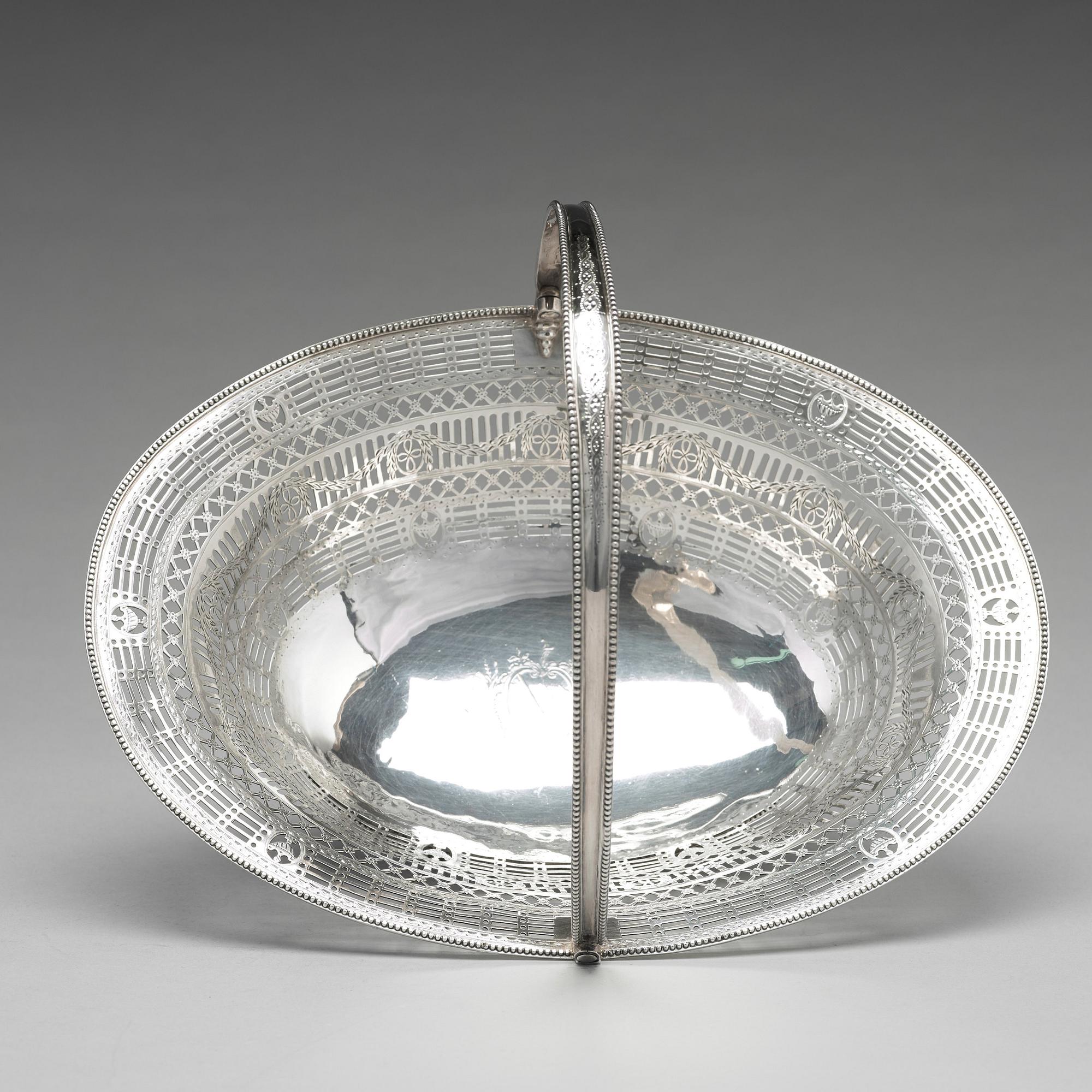 Brödkorg, silver, London 1780. George III.