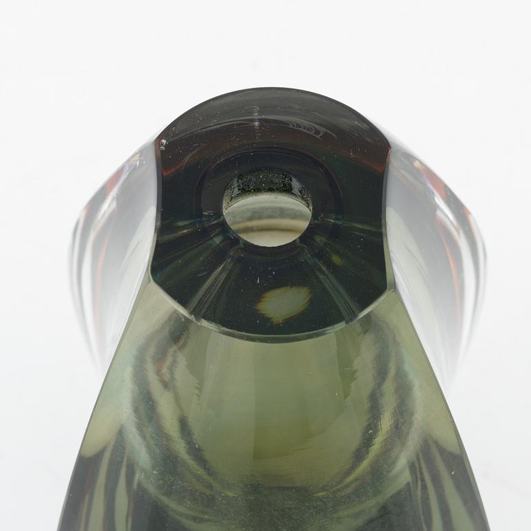 Mona Morales-Schildt, a 'Ventana' glass vase, Kosta.