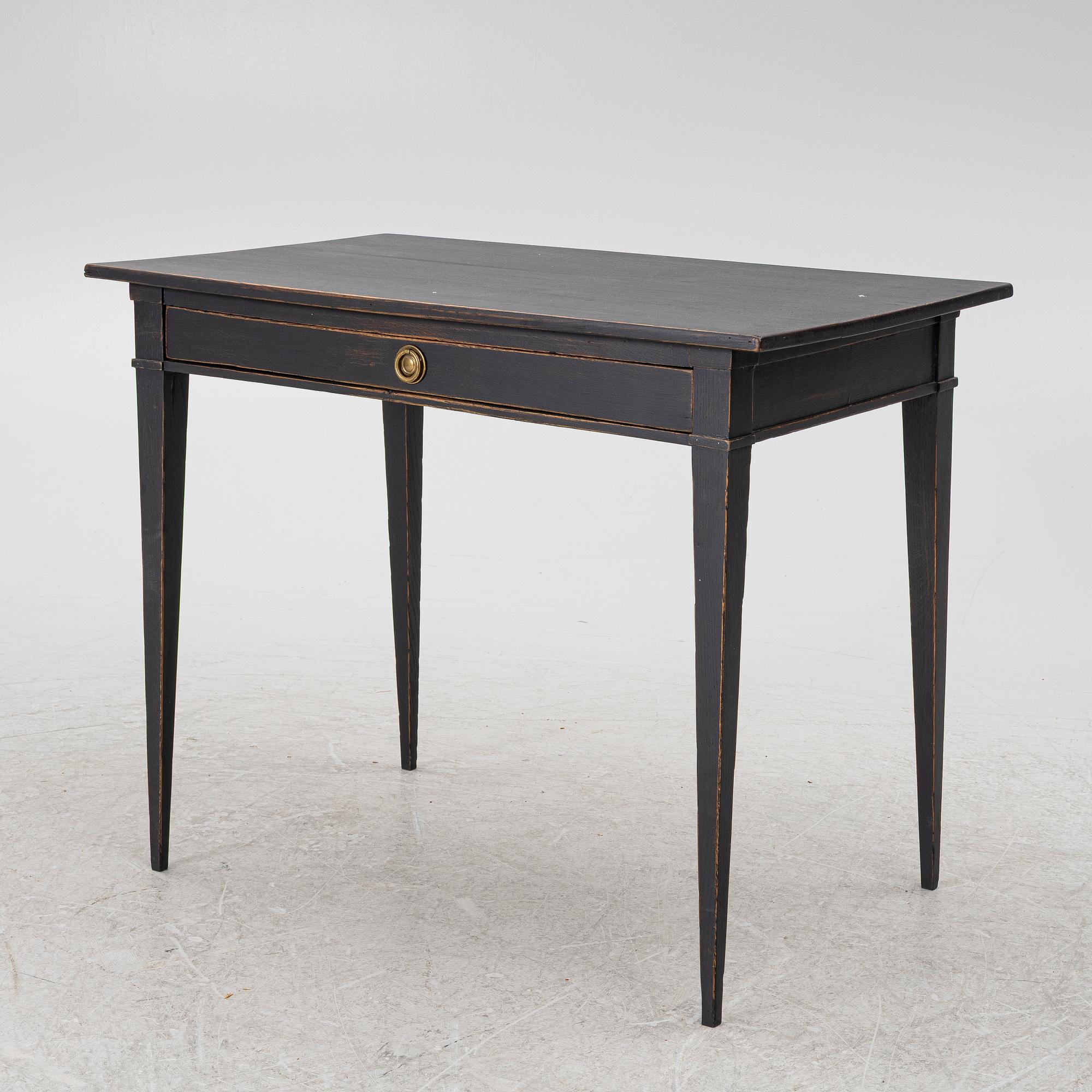 A table, first half of the 20th century.