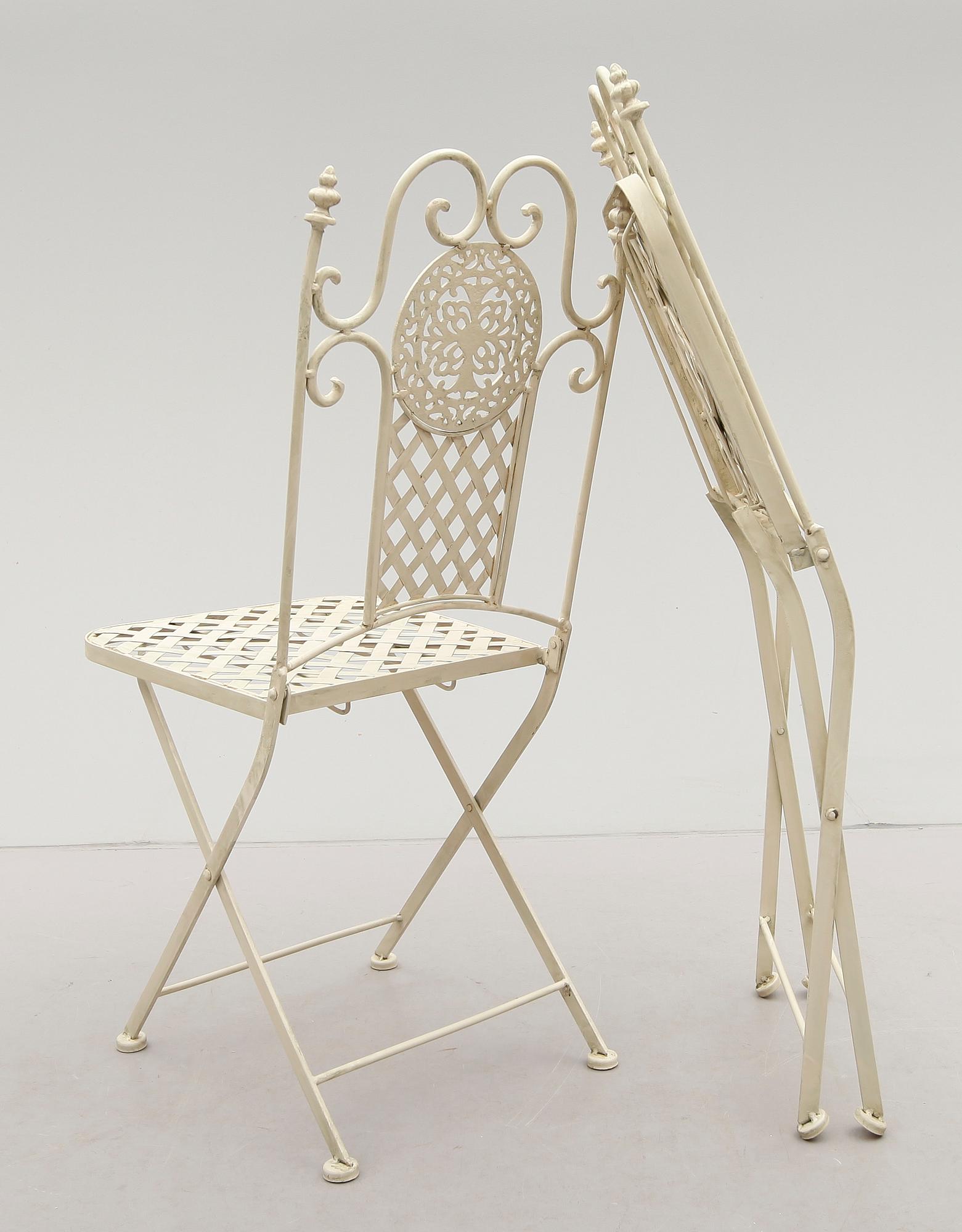 TRÄDGÅRDSMÖBLER, 3 delar, 2000-tal.