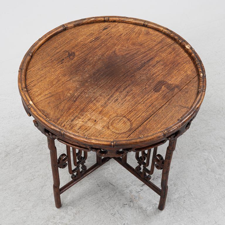 Bord, hardwood, Kina, 1900-tal.