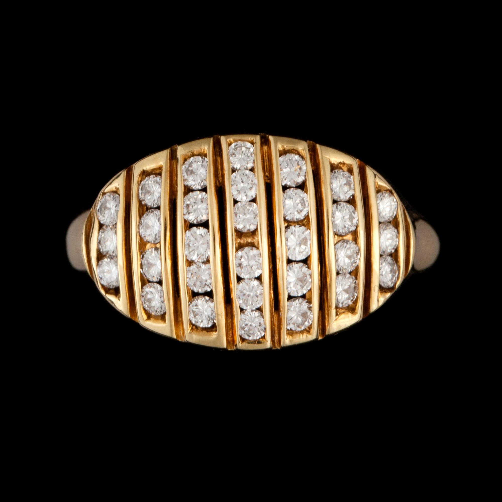 A brilliant-cut diamond ring. Total carat weight circa 0.60 ct.