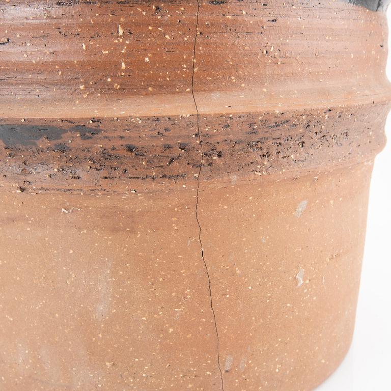 Signe Persson-Melin, ytterfoder/urna signerad Campos Filhos, Portugal delvis glaserat stengods.