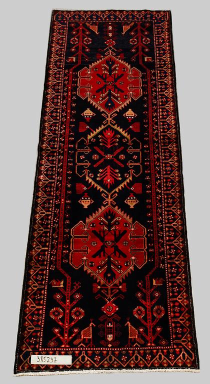MATTA, Hamadan, orient, ca 301 x 110 cm.