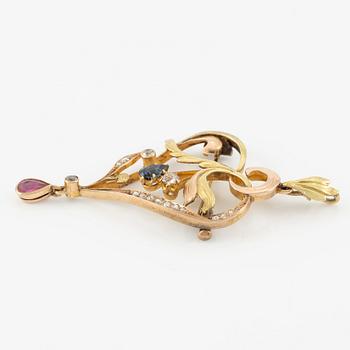 Brooch/pendant 12K two-tone gold with old mine and rose-cut diamonds, sapphire and ruby,