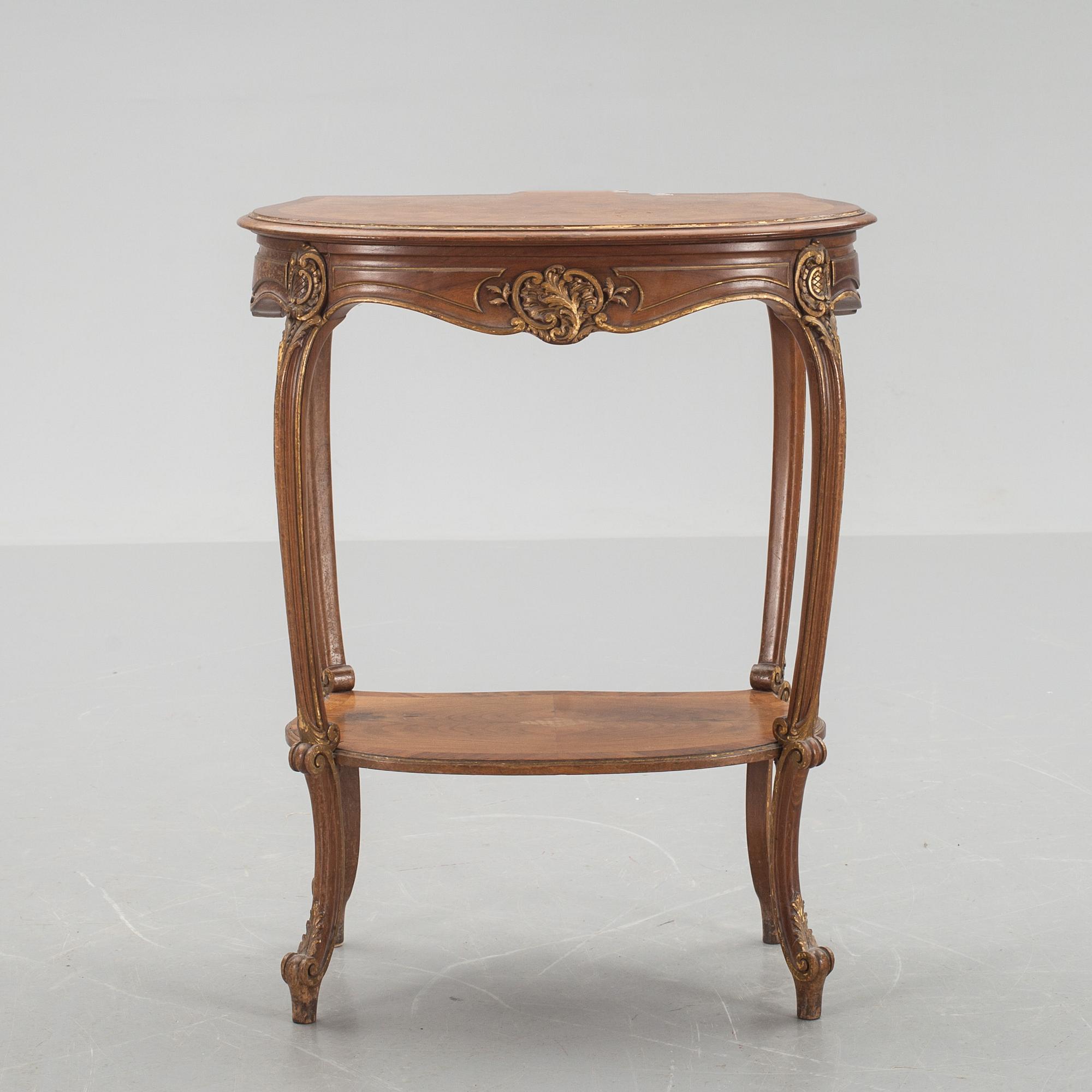 BORD, Louis XV-stil 1900-talets början.