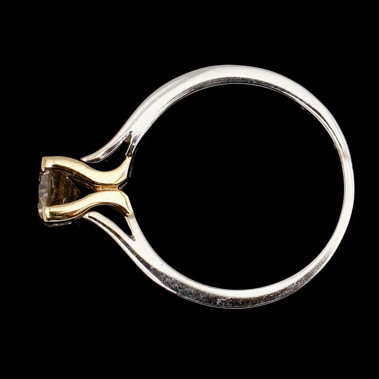 RING, 14 k, med solitär briljant 0.75 ct.