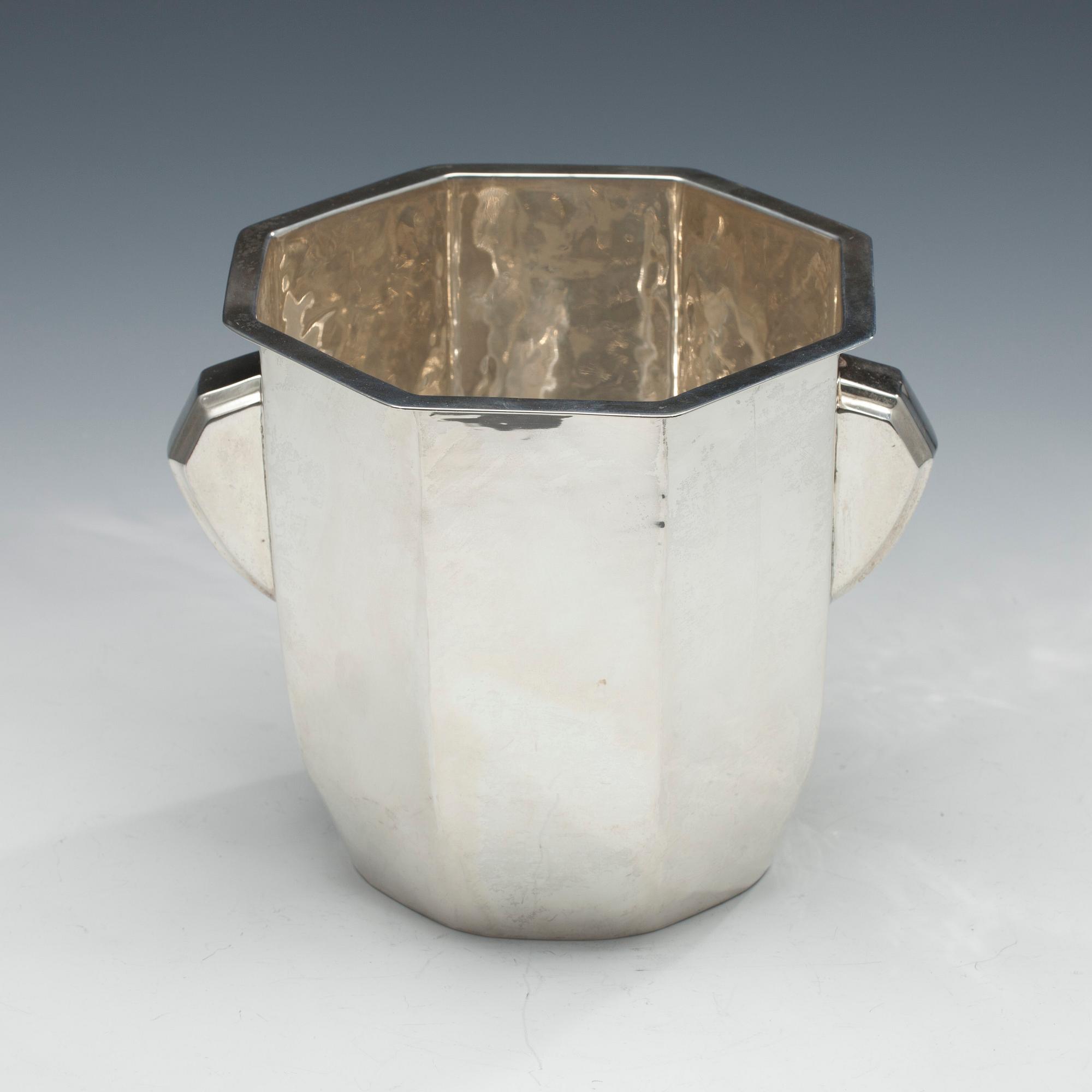 VINKYLARE, 925 silver. Turkiet. Finska importstämplar från år 2000. Vikt 785 g.