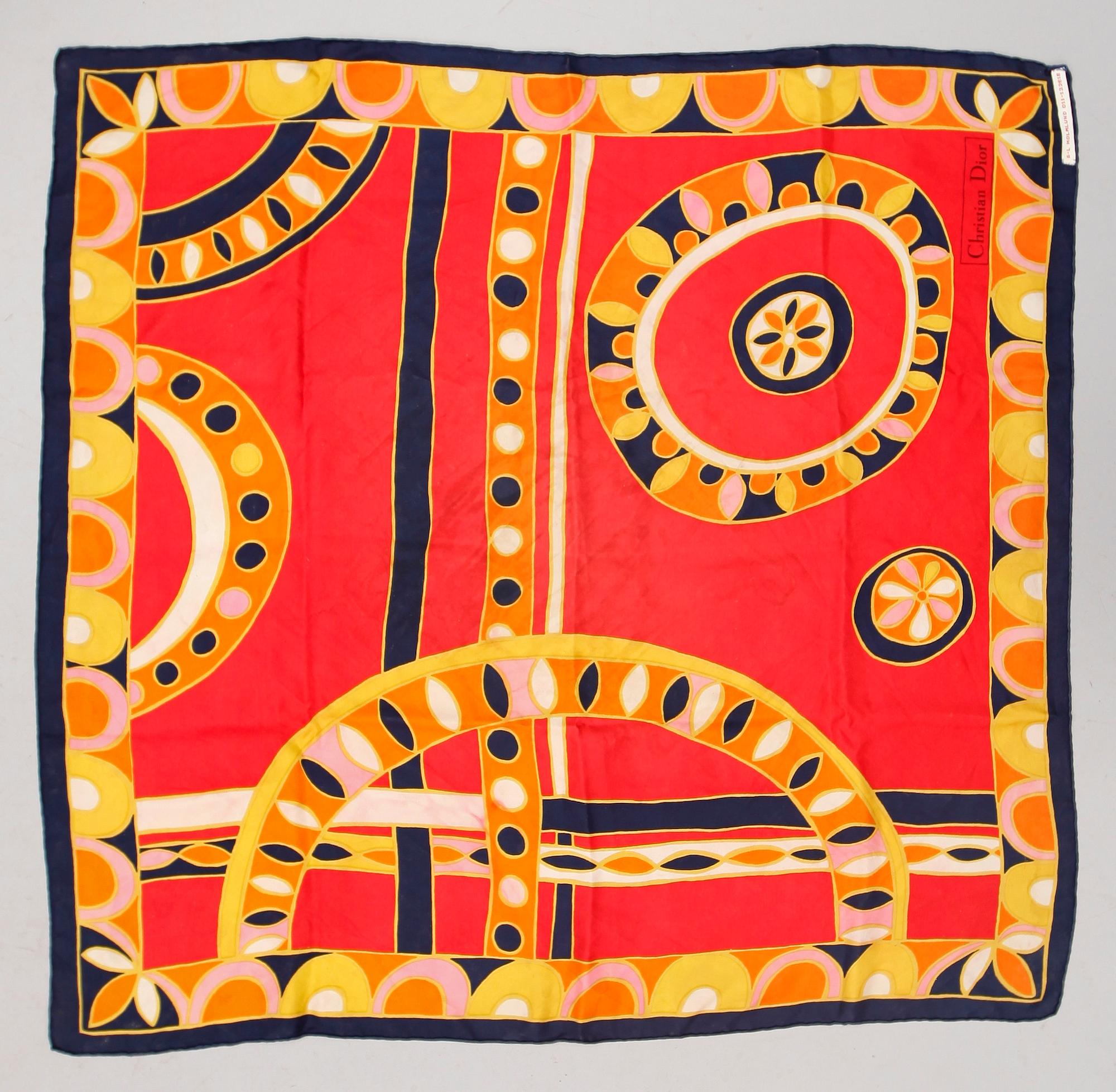 SCARVES, 4 st, bla Christian Dior, 1900-talets tredje kvarta.