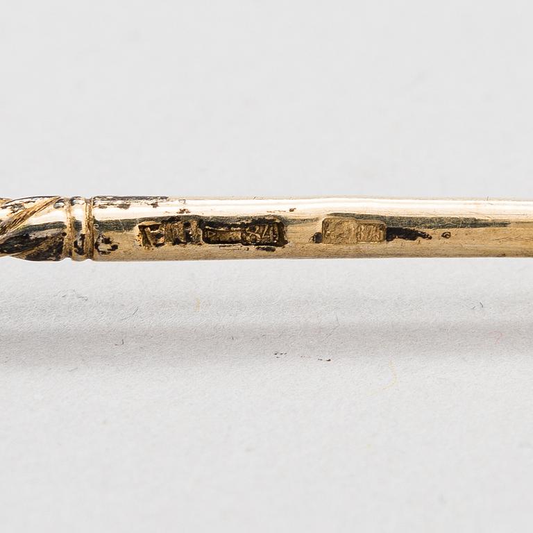 A salt cellar, mark of D. Nikitin, and 2 spoons, poss. P. Abrosimov and M. Andreyevna, enamel, silver. Moscow 1899-1908.