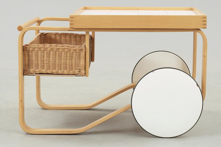 SERVERINGSVAGN, "900" Alvar Aalto, formgiven 1936-1937.