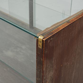 A mid 20th century cupboard.