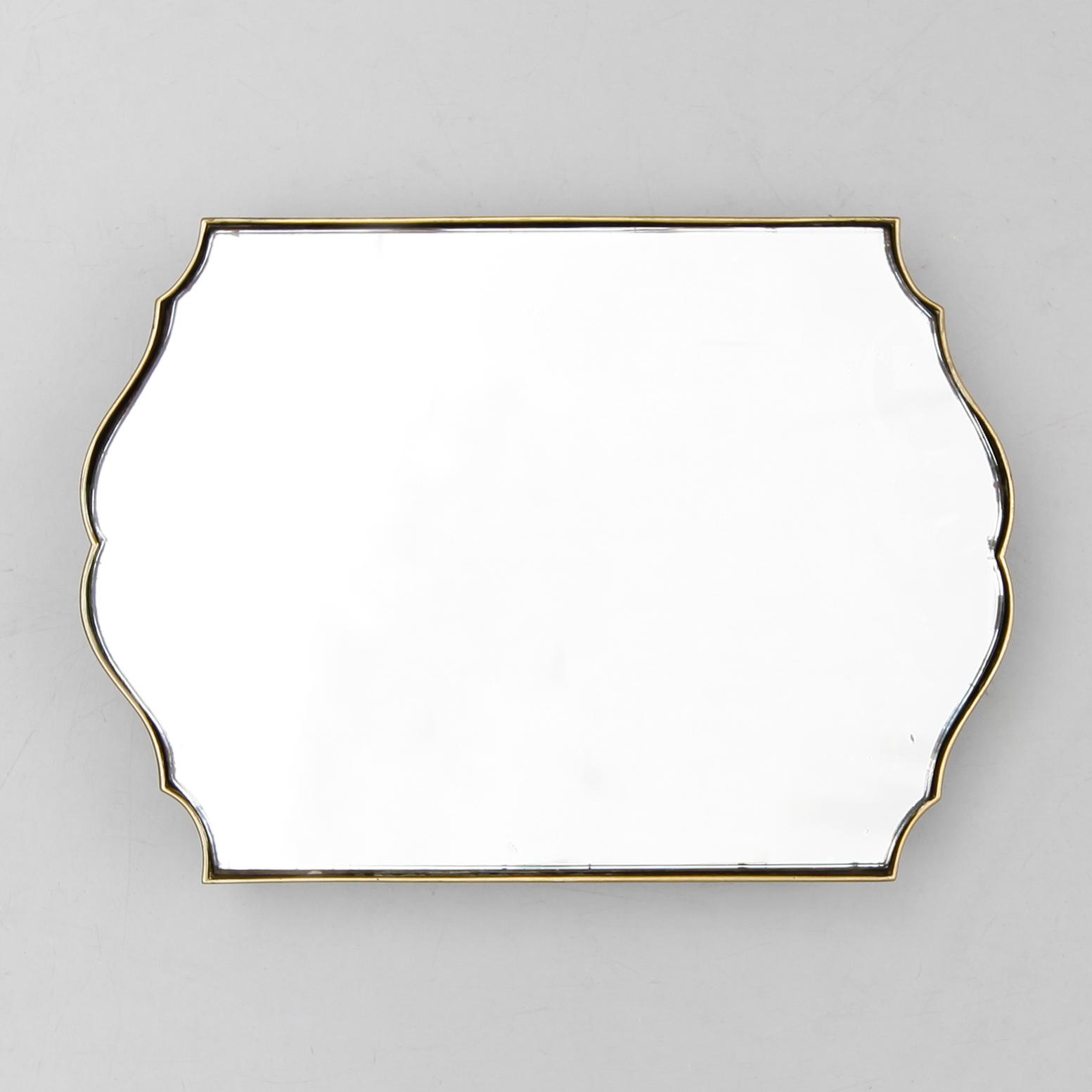 SPEGELPLATEAU, mässing, 1700-tal.