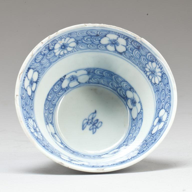 SKÅL, porslin, Kina, transition, (1620-1670).