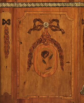 A Gustavian commod attributed to Jonas Hultsten (1773-94).