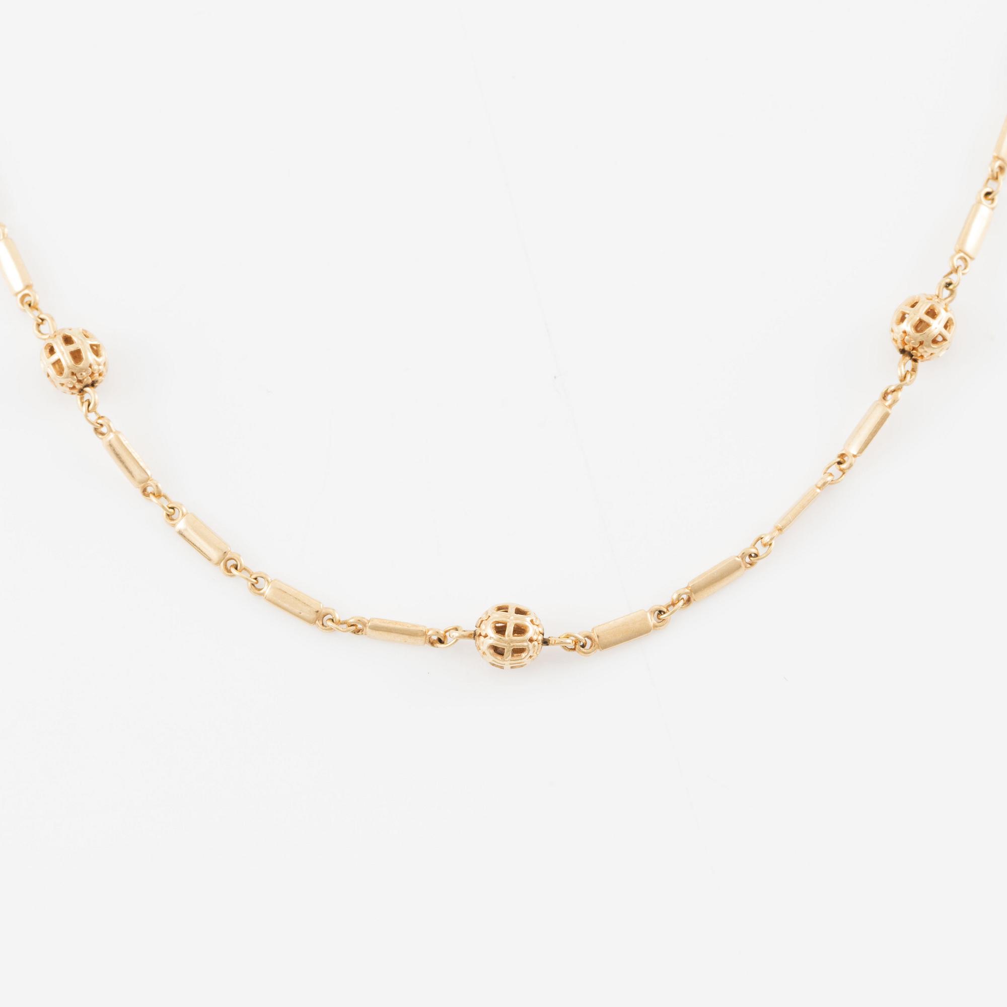 Necklace, 18K gold.