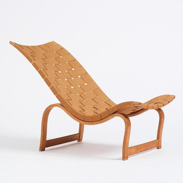 Bruno Mathsson, an early "Vilstol mod. 36" easy chair, Firma Karl Mathsson, Värnamo 1937.