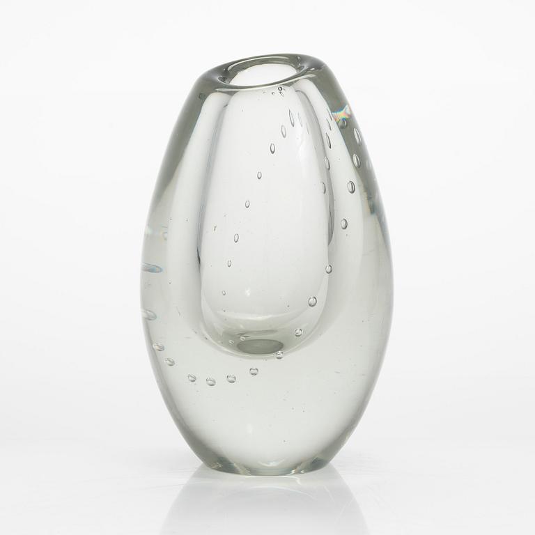 Gunnel Nyman, A 'String of Pearls' vase, signed G. Nyman Nuutajärvi Notsjö.