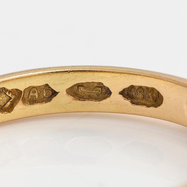 Ring, 18K gold with diamonds total approximately 0.20 ct, Westerback, Helsinki 1930.