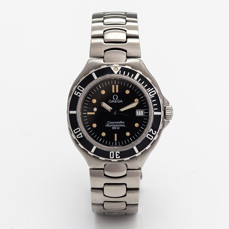 Omega, Seamaster, 200m, "Pre-Bond", armbandsur, 38 mm.