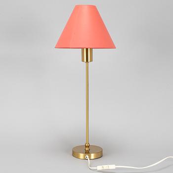JOSEF FRANK, bordslampa, modell 2332/2, Firma Svenskt Tenn.