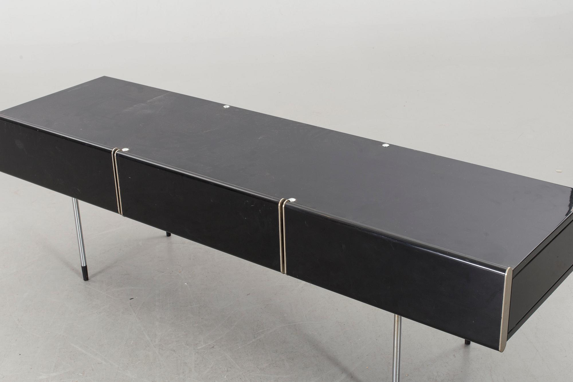 An italian 1970/80's sideboard.