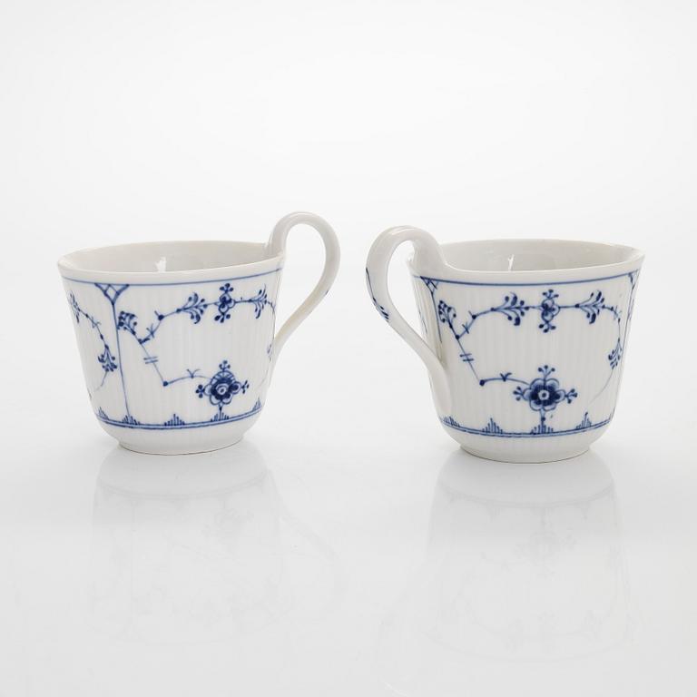 A set of six 'Musselmalet' porcelain pieces, Royal Copenhagen, Denmark.