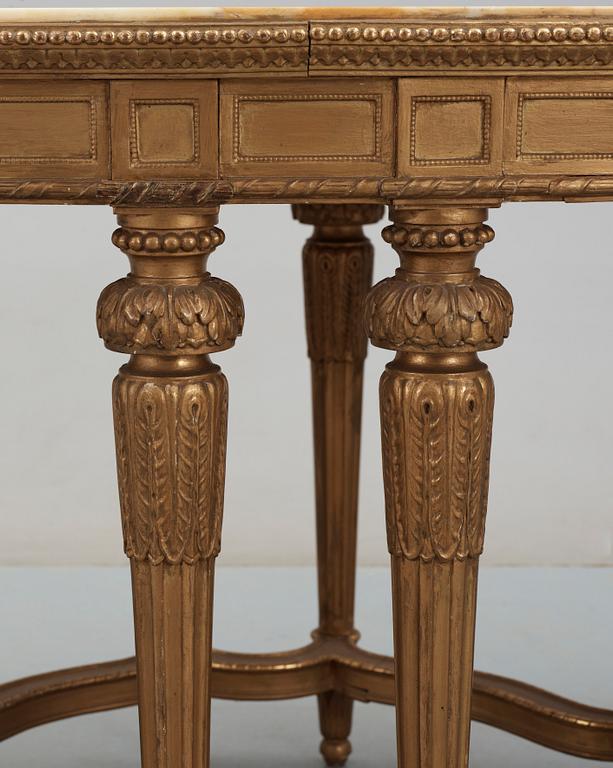 SALONGSBORD, Louis XVI-stil, 1800-talets andra hälft.