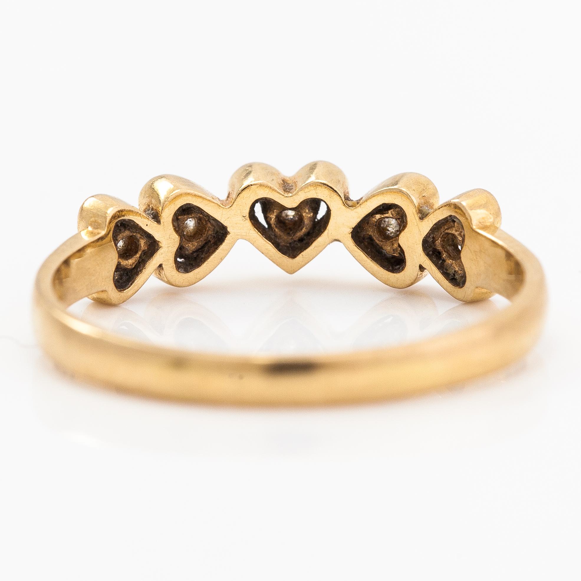 Ring, 18K guld och diamanter ca 0.15 ct tot.