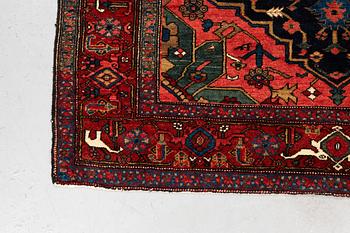 A rug, semi-antique Heriz, ca 203 x 144 cm.