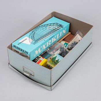 Märklin, a large collection of locomotives, wagons and accessories.