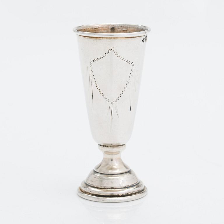 Serveringsbestick, 3 st, och supkopp, silver, Warszawa, Polen 1931-63 och 1920-31.