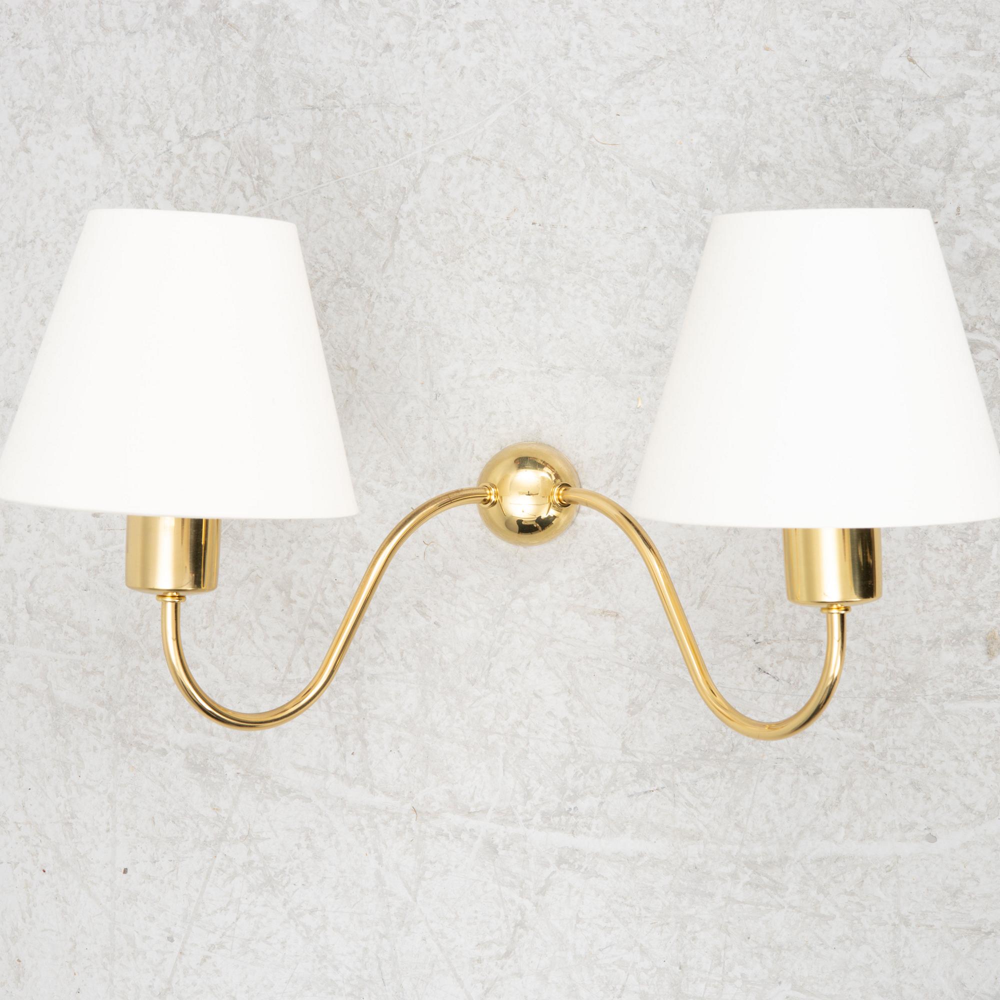 Josef Frank, vägglampa, modell G 2335, Firma Svenskt Tenn.