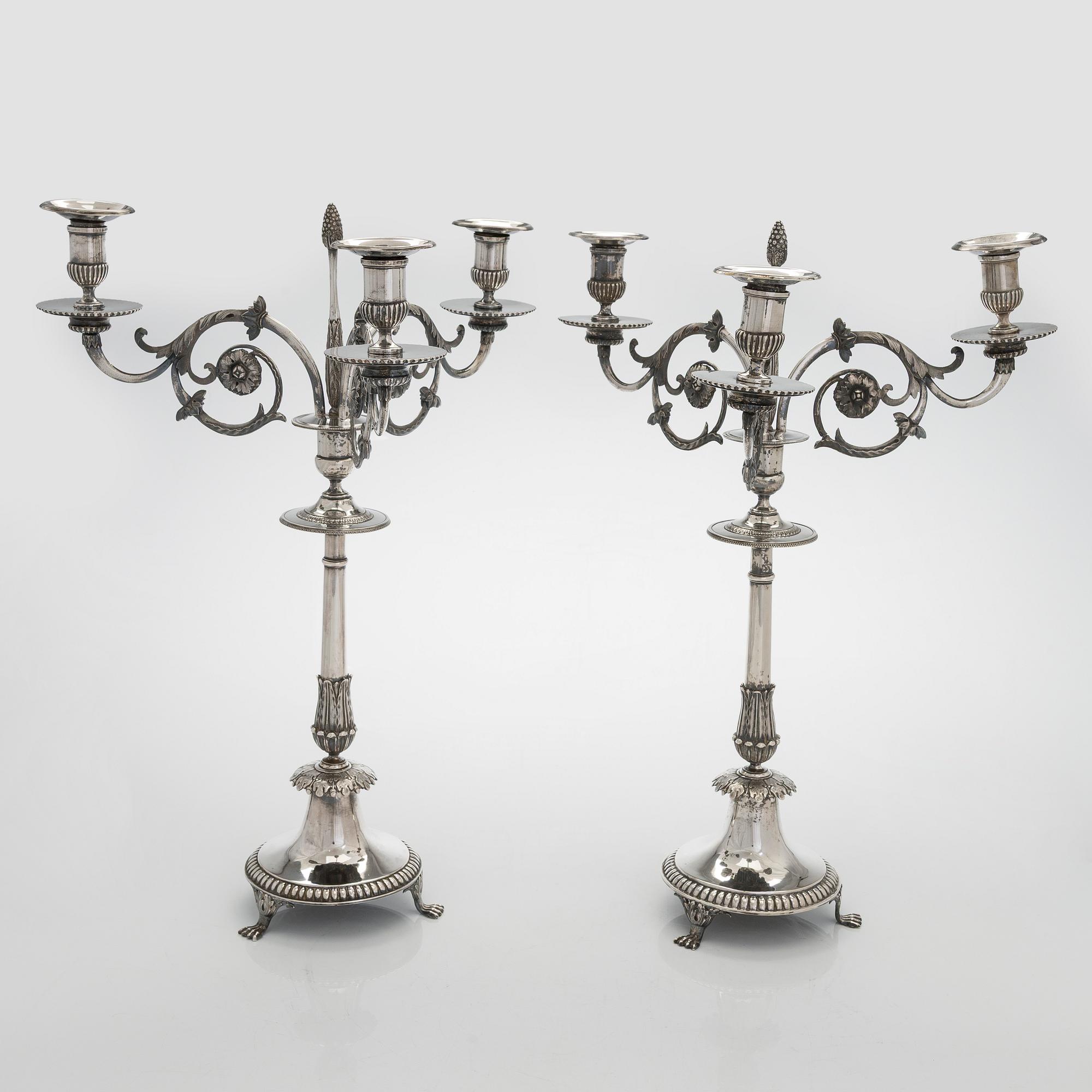 Pehr och Adolf Zethelius, kandelabrar, ett par, silver, Stockholm 1797 och 1824. Empire.