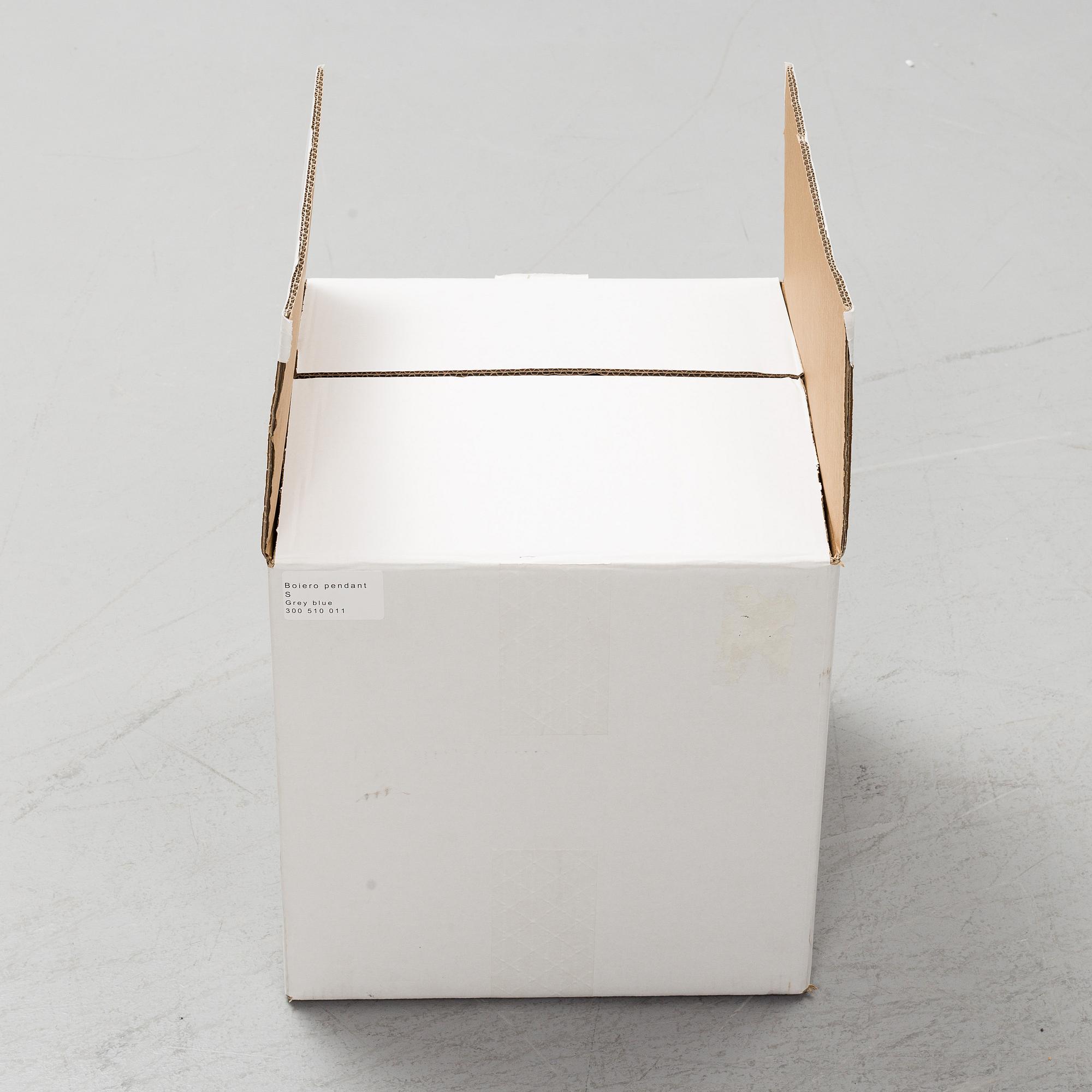 NICLAS HOFLIN, a pair of 'Bolero Small' pendant lights, Rubn.