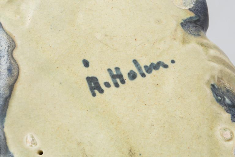 FIGURINER, stengods, 2 st. Åke Holm, signerade.