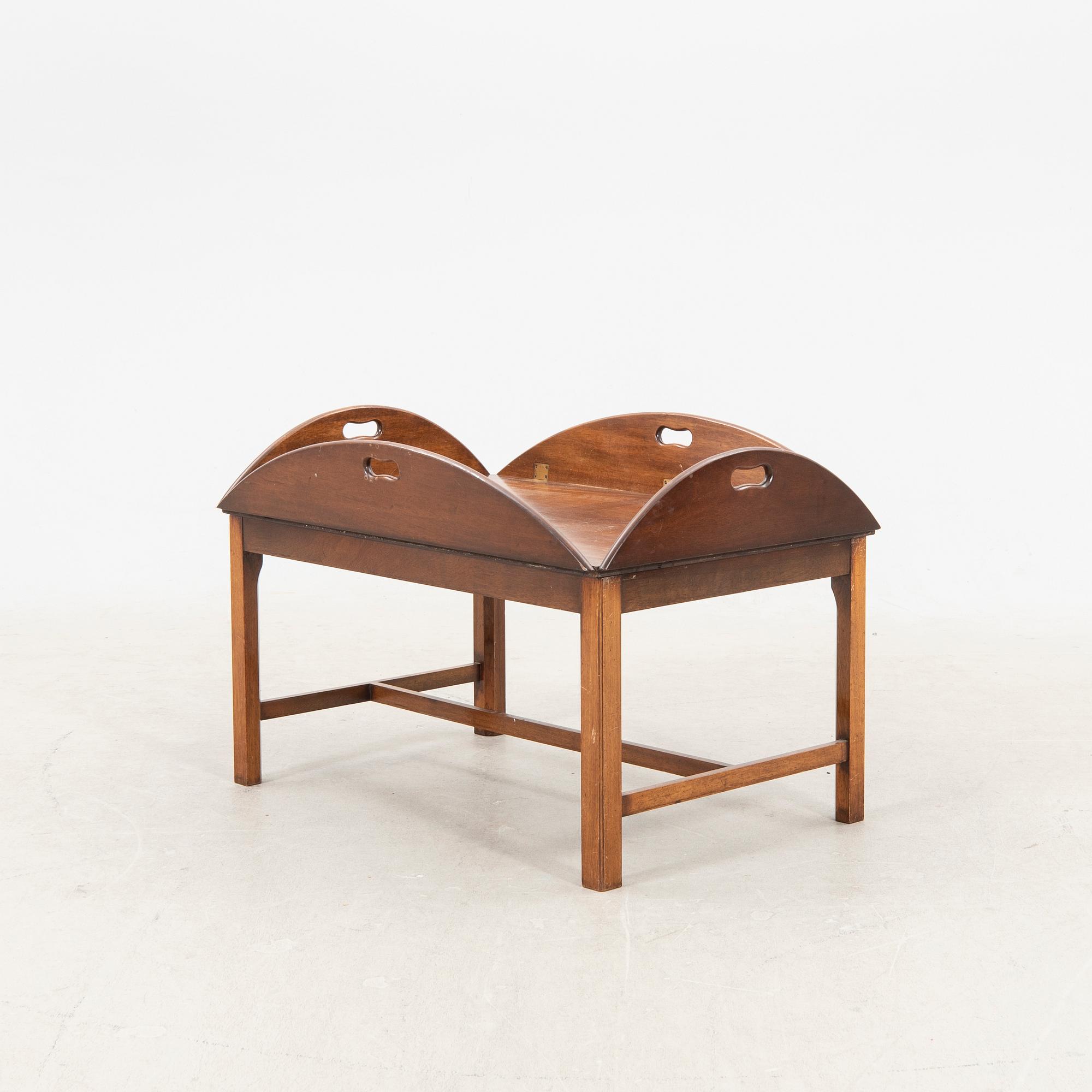 Soffbord, Butlers tray, 1900-talets andra hälft.