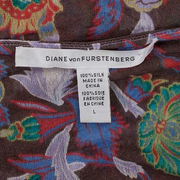 DIANE VON FURSTENBERG, patterned halterneck dress with top (size L), US size 10.