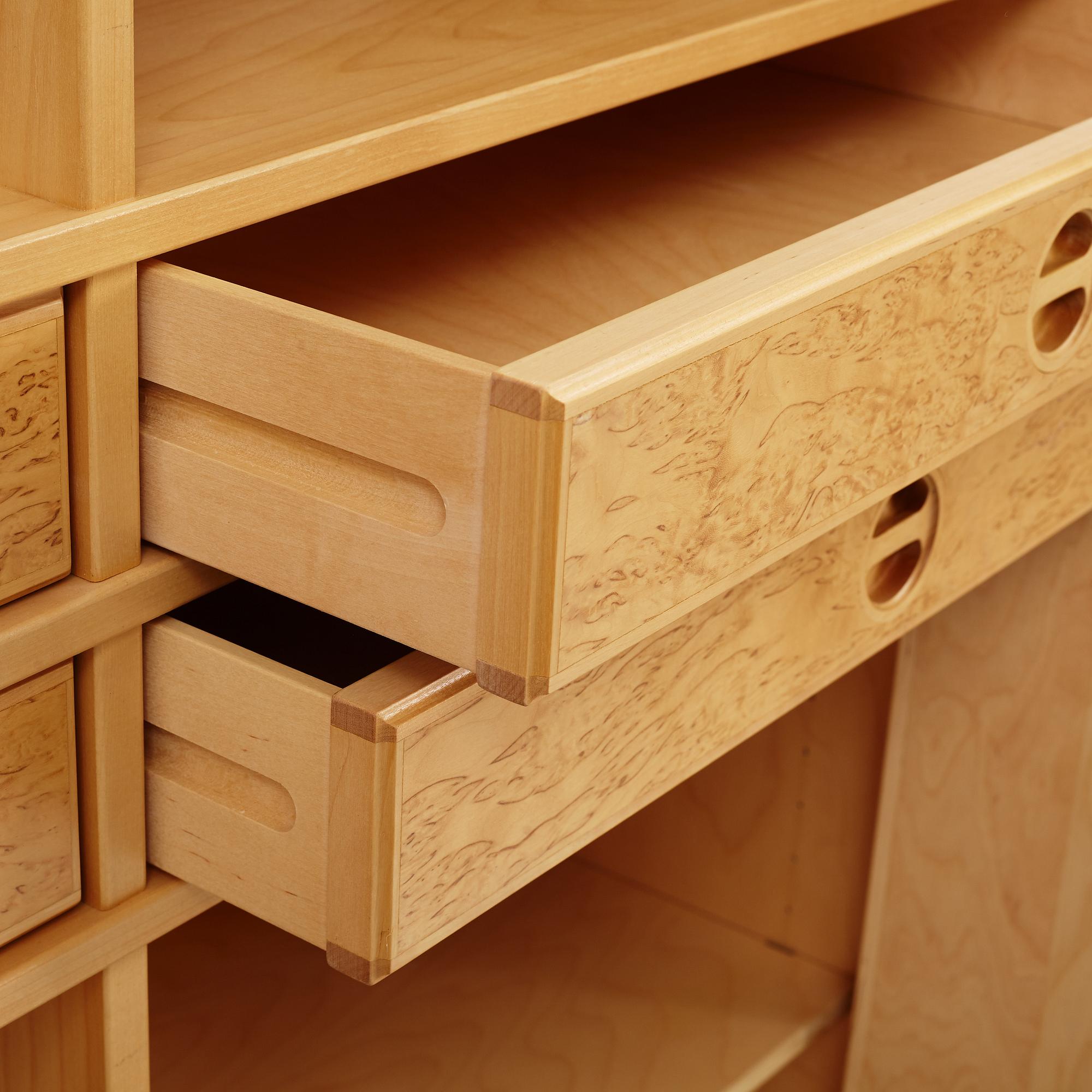 Göran Malmvall, skåp, "Svitjod", Karl Andersson & Söner, 1900-talets andra hälft.