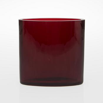 An Ovalis vase signed Tapio Wirkkala - Iittala 3036, designed in 1958.