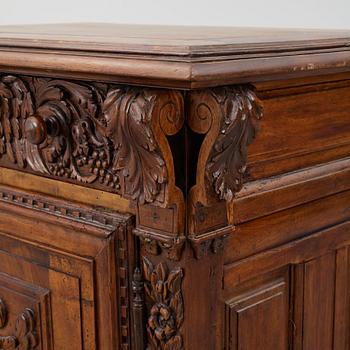 A Baroque cabinet, Southern Europe, 17th century.