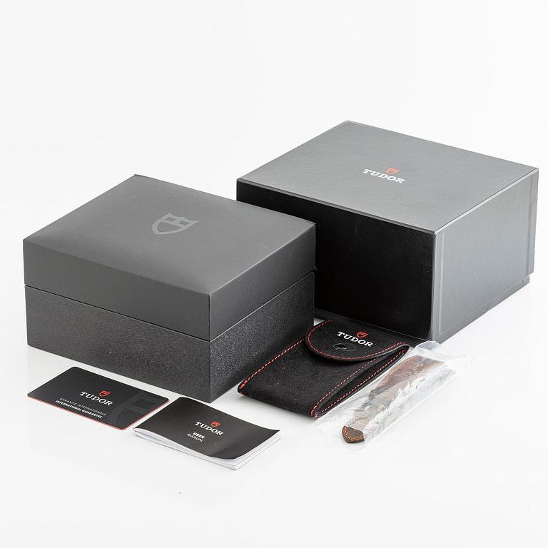 Tudor, Heritage, Black Bay, Bronze, "Bucherer Blue", ca 2021.