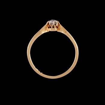 RING, 18k guld med äldre briljantslipad diamant, Hudiksvalls Guldsmedsaffär, Hudiksvall. Vikt 2 g.