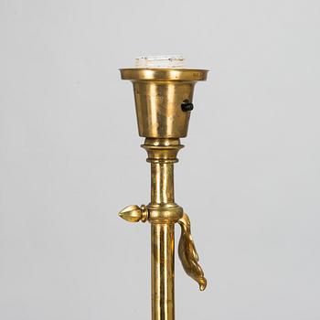 Golvlampa, empirestil, 1900-talets första hälft.