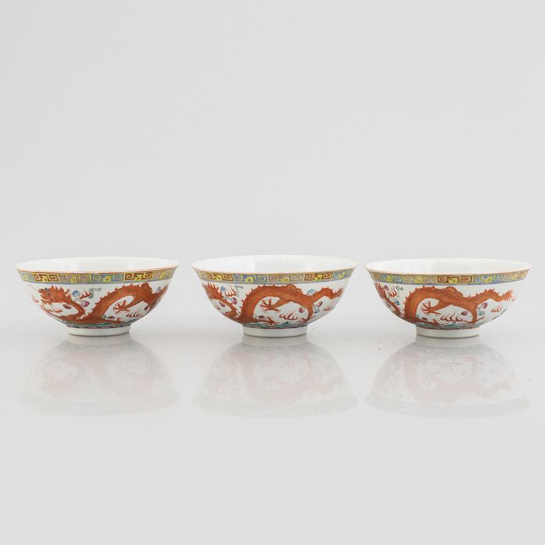 Three Chinese porcelain bowls, 20th century.