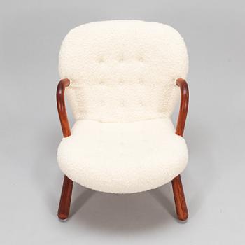 Philip Arctander, todennäköisesti, nojatuoli, Clam chair". Suunniteltu noin 1944.