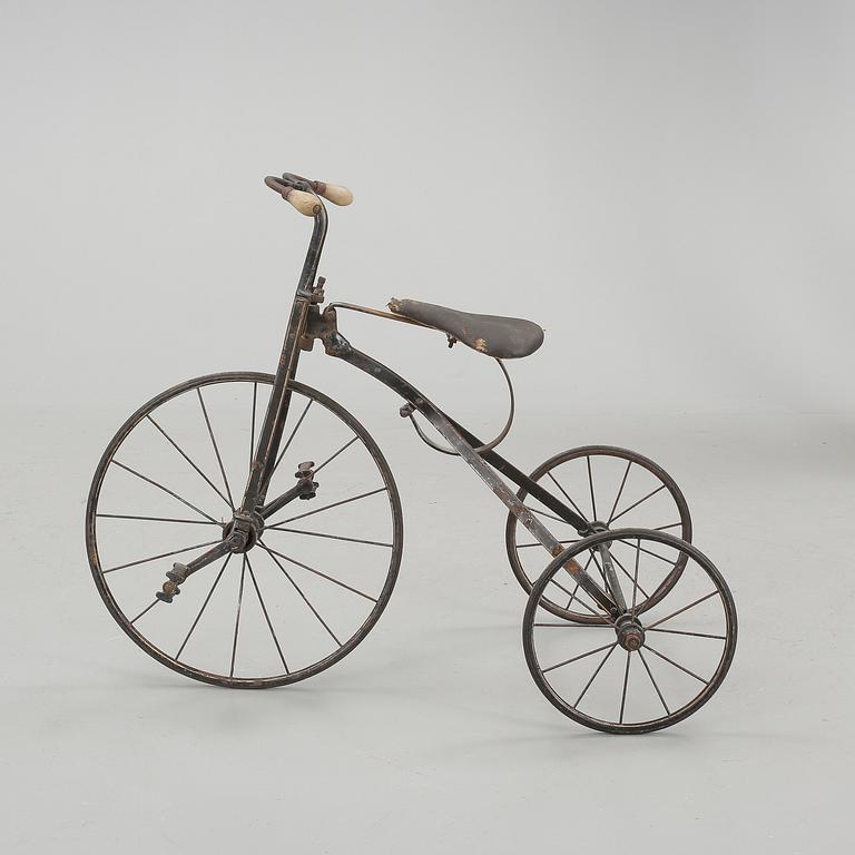 BARNCYKEL, kring sekelskiftet 1800/1900.