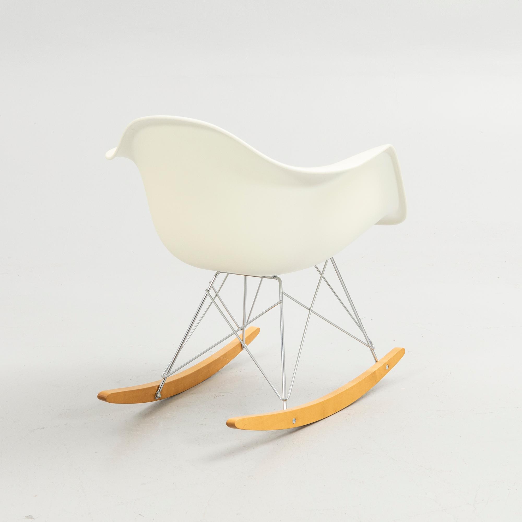 Charles & Ray Eames, Rocking chair, "Eames plastic armchair RAR", Vitra, 2005.