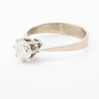 Ring, solitaire ring, 18K white gold with a brilliant-cut diamond approximately 1 ct.