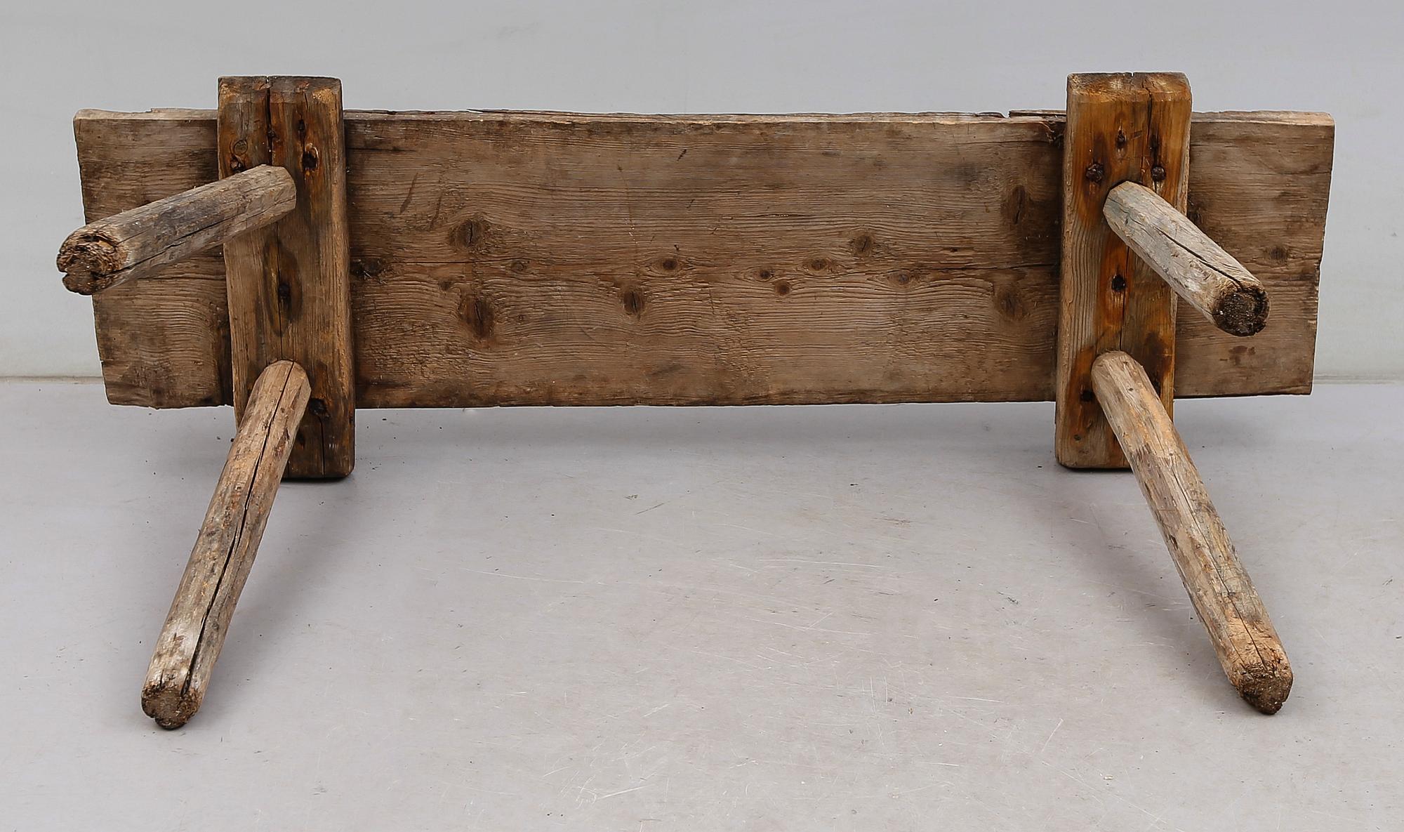 SLAKTBÄNK, allmoge, 1800-tal.